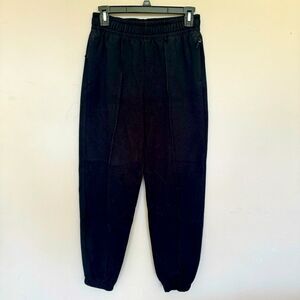 Old Navy dynamic fleece joggers, XS, loose, high waist
